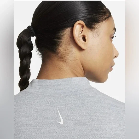 Nike Yoga Luxe Dri-FIT Women’s Full-Zip Jacket, X-SMALL - Picture 3 of 16